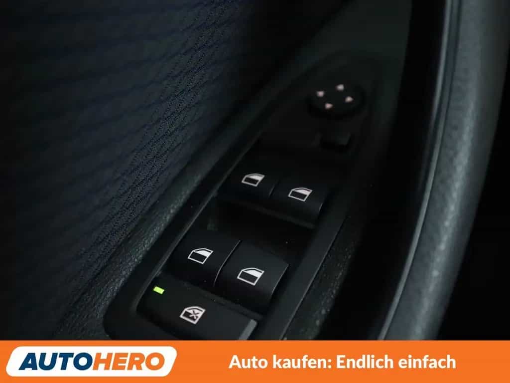 BMW X1 xDrive 18d M Sport Aut.*NAVI*ACC*SHZ* 11/2019-photo-24