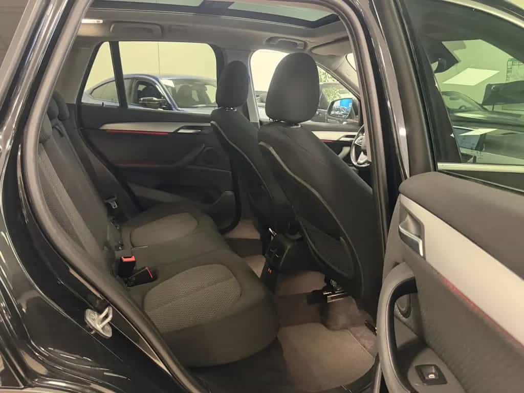 BMW X1 sDrive Aut/Driv&Stau&ParkAss/Stop&Go/Pan/Memo 08/2021-photo-24