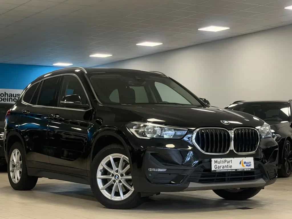BMW X1 sDrive Aut/Driv&Stau&ParkAss/Stop&Go/Pan/Memo 08/2021-photo-29