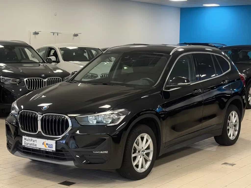 BMW X1 sDrive Aut/Driv&Stau&ParkAss/Stop&Go/Pan/Memo 08/2021-photo-31