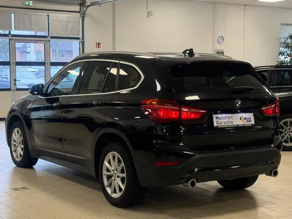 BMW X1 sDrive Aut/Driv&Stau&ParkAss/Stop&Go/Pan/Memo 08/2021-photo-7