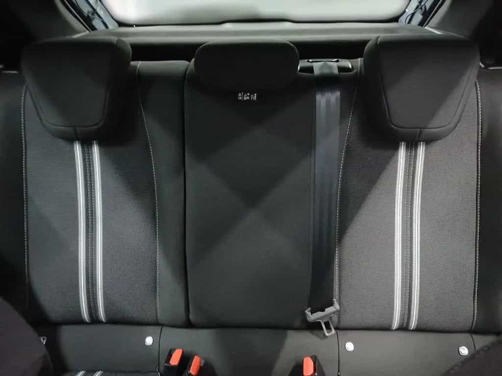 Opel Corsa F GS Automatik - ACC/Matrix LED/Kamera 03/2025-photo-9