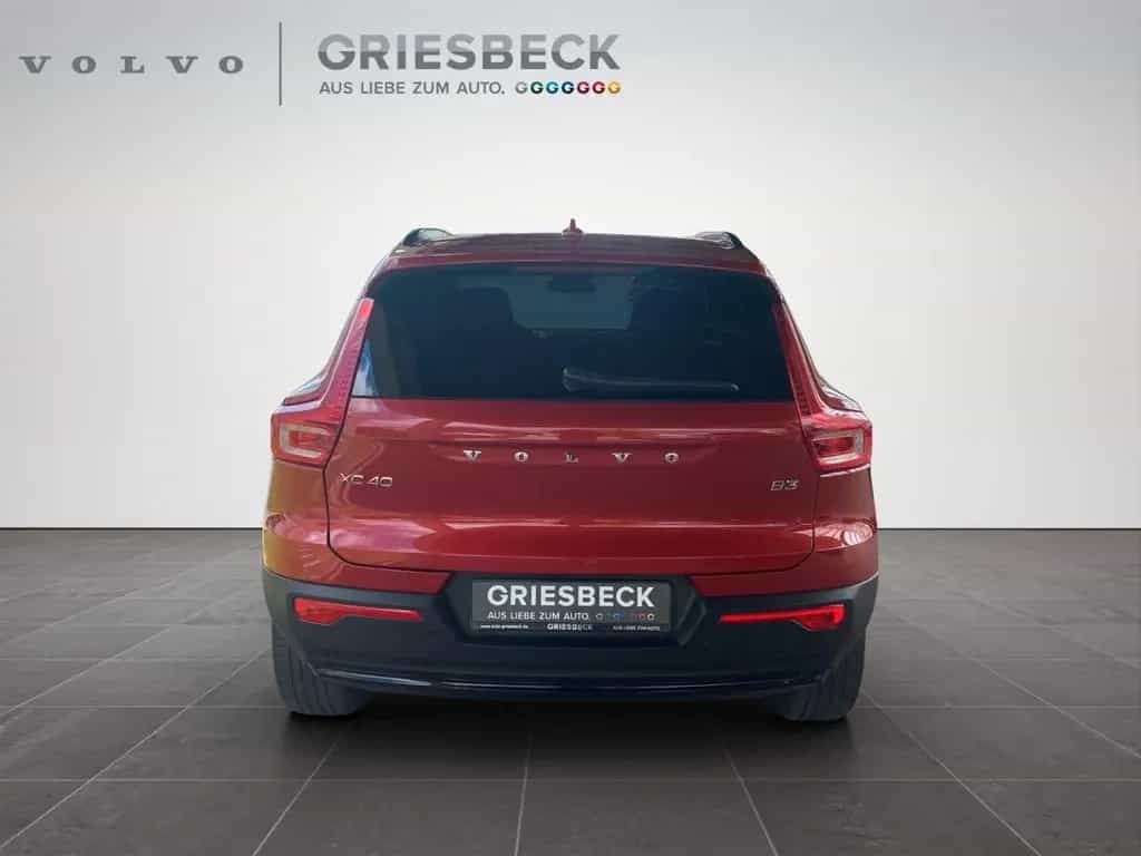 Volvo XC40 B3 Plus Dark AHK*LED*Navi*SHZ*Winterp.*Kam. 05/2023-photo-3