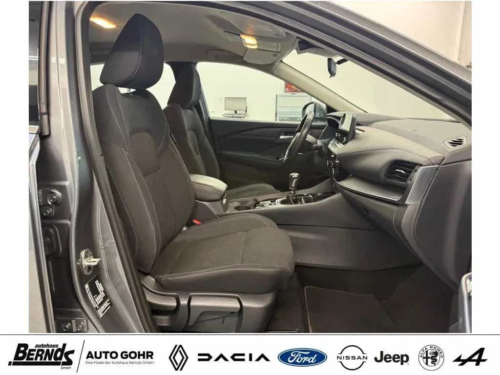 Nissan Qashqai 1.3 DIG-T MHEV Acenta NAVI*WINTER PAKET 01/2022-photo-2