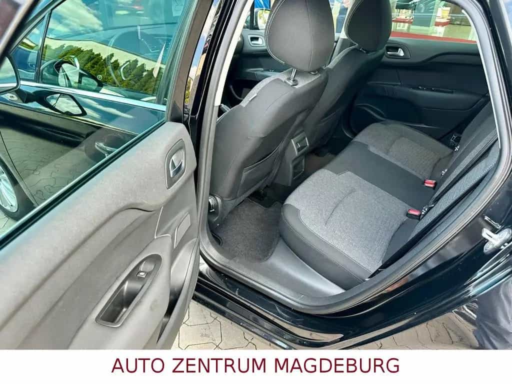 Citroën C4 Lim. Selection*KLIMA*TEMPO*PDC* 07/2016-photo-11