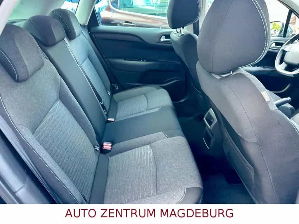 Citroën C4 Lim. Selection*KLIMA*TEMPO*PDC* 07/2016-photo-15