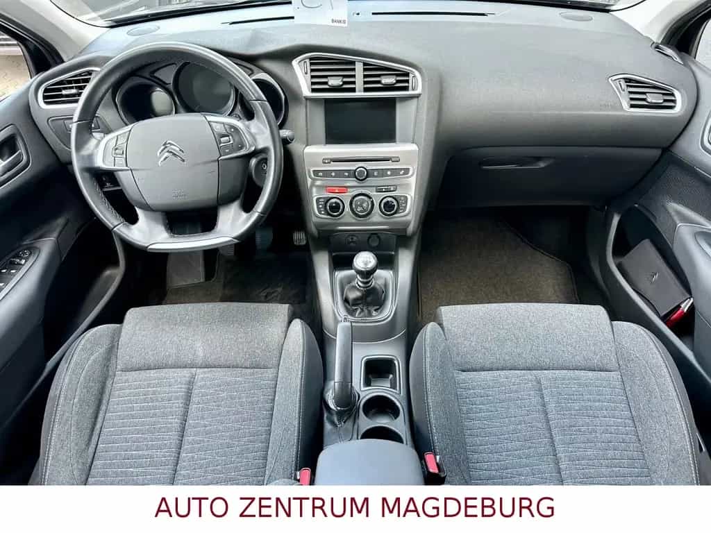 Citroën C4 Lim. Selection*KLIMA*TEMPO*PDC* 07/2016-photo-7