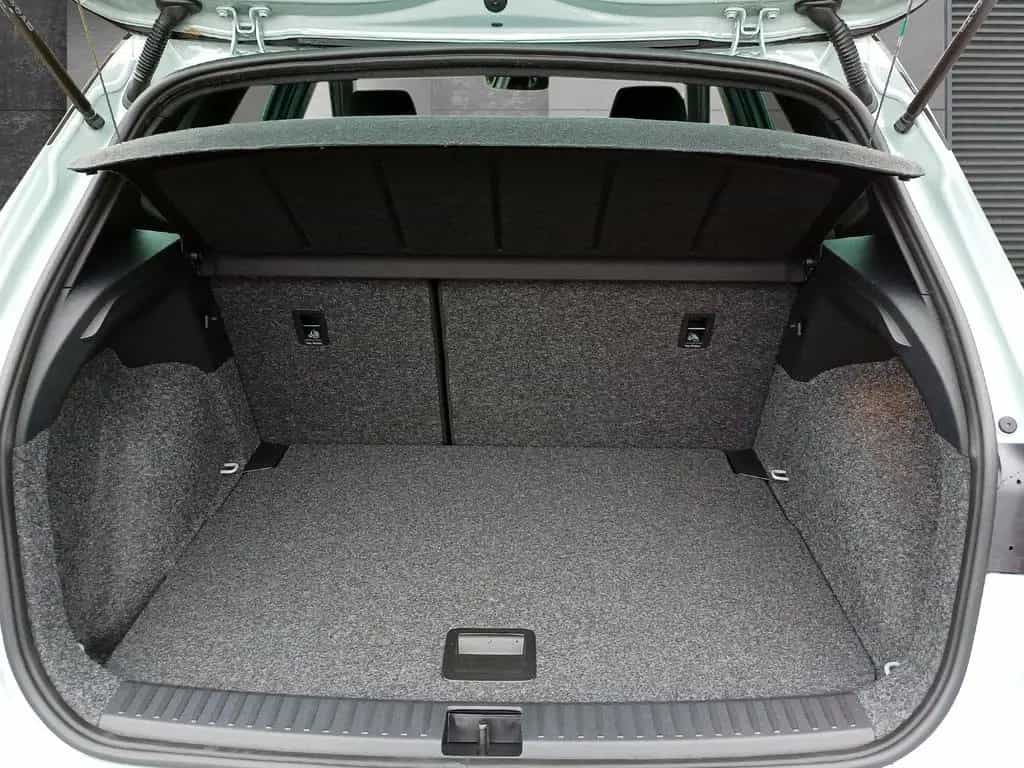 Seat Arona NEUES MODELL*DSG*VC*EPH*RFK*NAVI*SHZ* 05/2026-photo-12