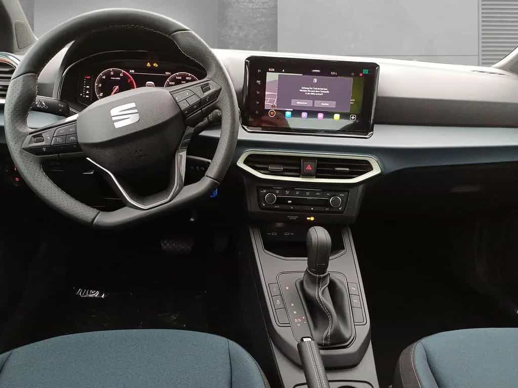 Seat Arona NEUES MODELL*DSG*VC*EPH*RFK*NAVI*SHZ* 05/2026-photo-4