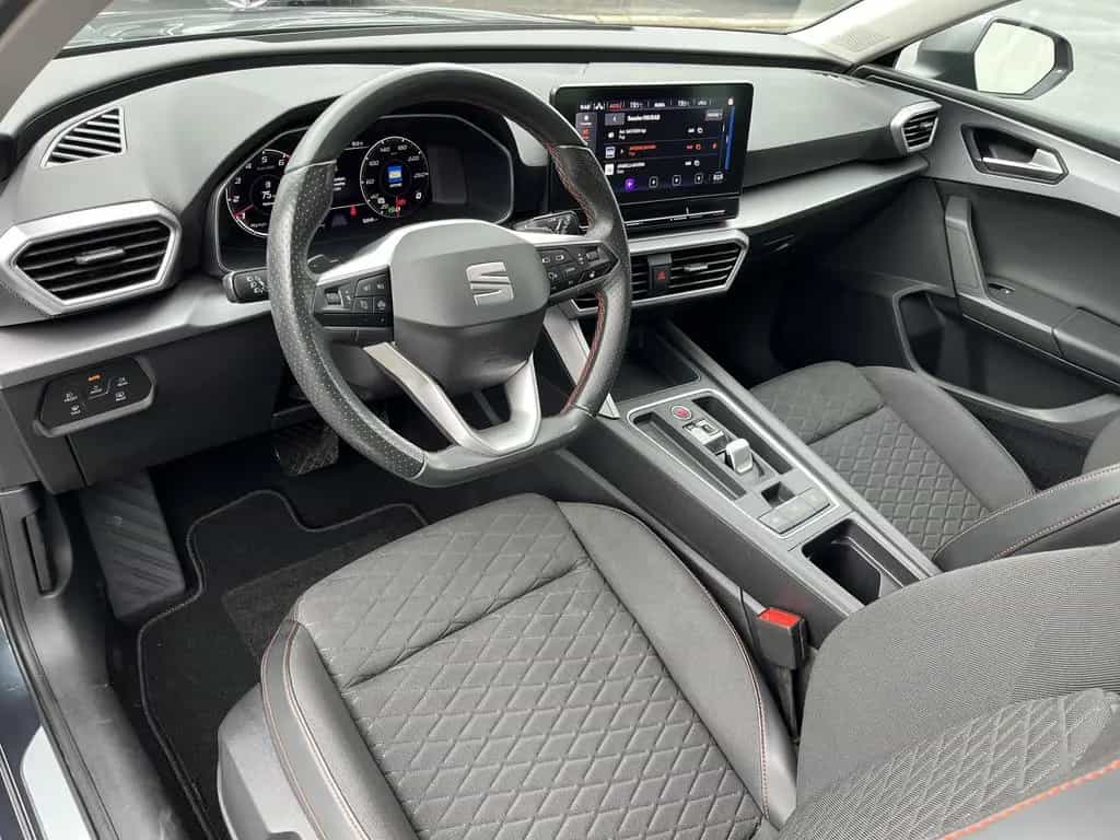 Seat Leon SP 1.5 TSI DSG FR Navi LED PDC SHZ LR-HZG D 01/2022-photo-10