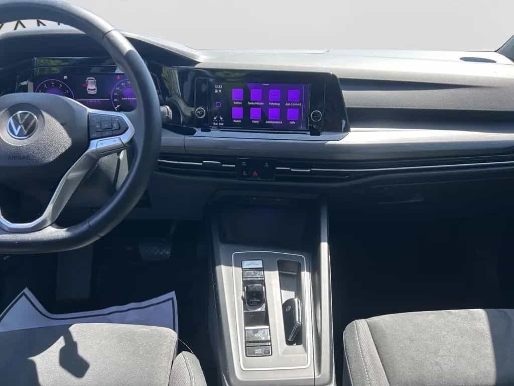 Volkswagen Golf VIII Lim. Style eTSI / 2.Hand / NAVI / LED 11/2020-photo-16