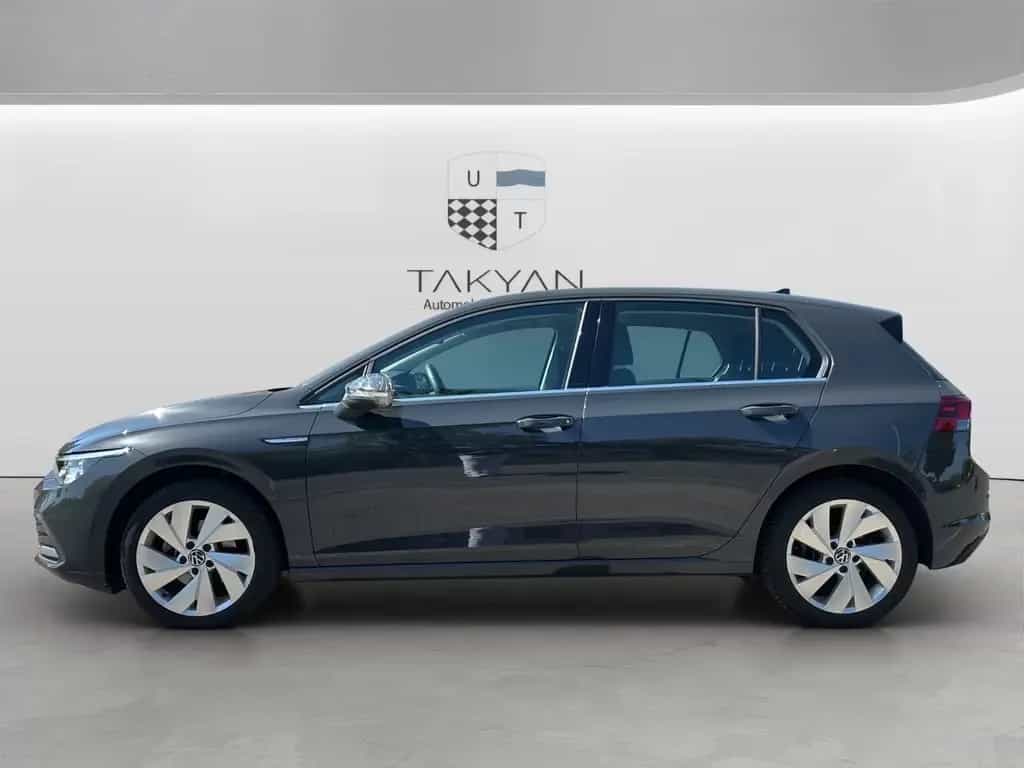 Volkswagen Golf VIII Lim. Style eTSI / 2.Hand / NAVI / LED 11/2020-photo-3