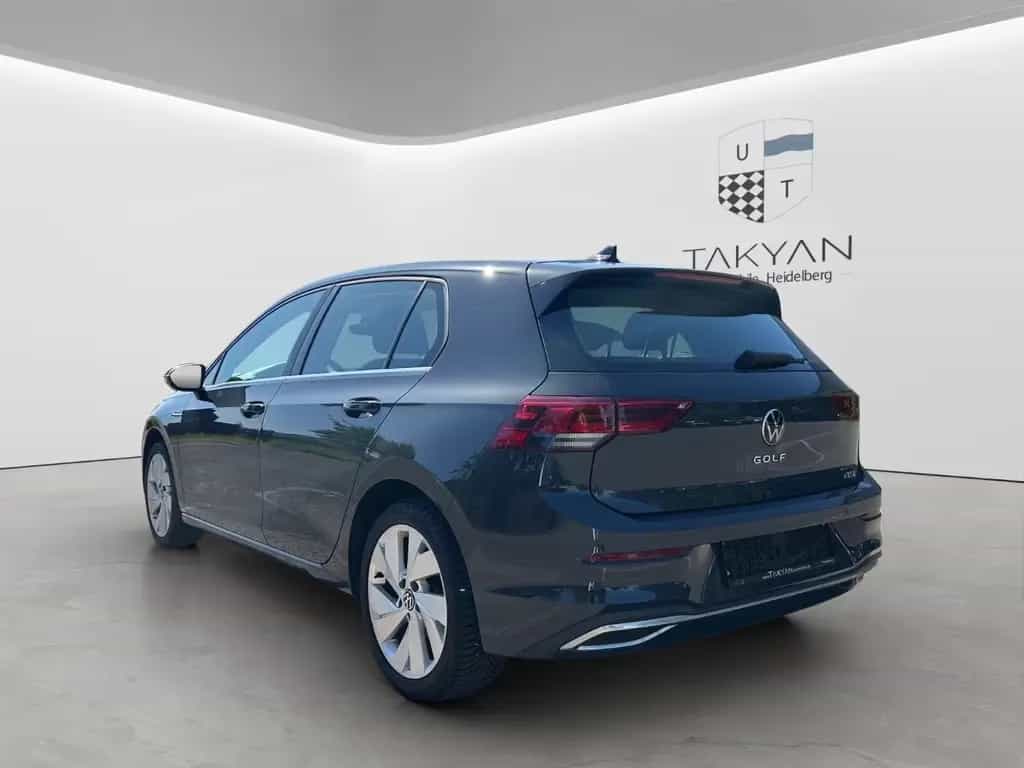 Volkswagen Golf VIII Lim. Style eTSI / 2.Hand / NAVI / LED 11/2020-photo-4
