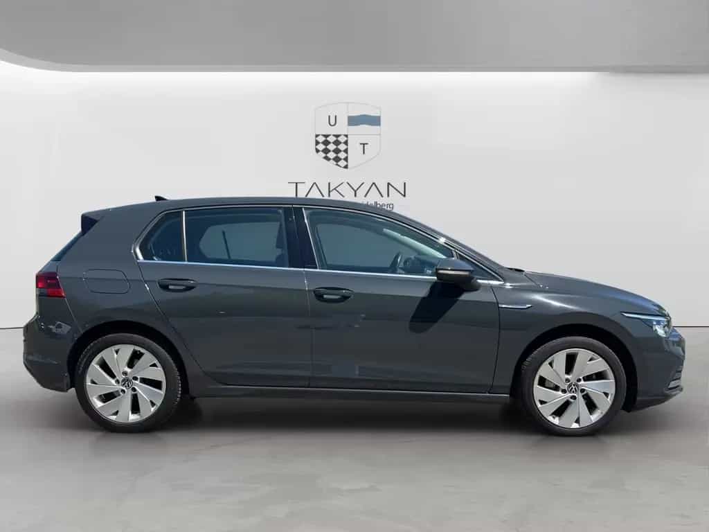 Volkswagen Golf VIII Lim. Style eTSI / 2.Hand / NAVI / LED 11/2020-photo-7