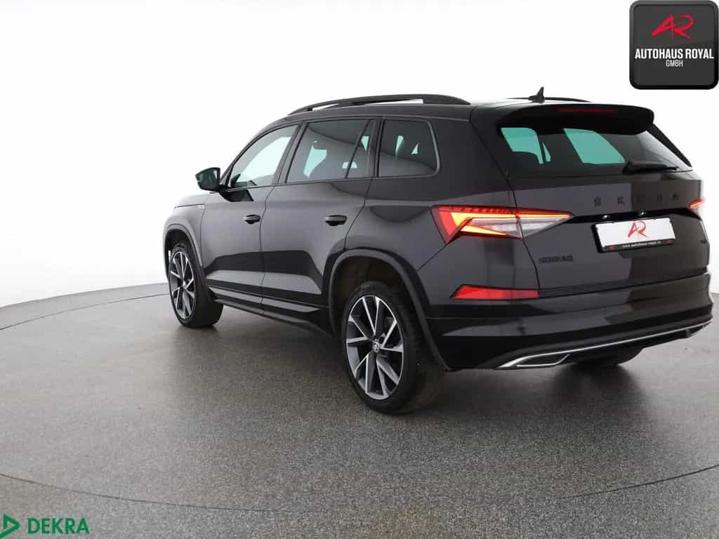 Skoda Kodiaq 2.0 TSI 4x4 SPORTLINE 7 SITZE SITZKLIMA 10/2023-photo-2