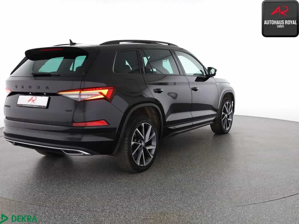 Skoda Kodiaq 2.0 TSI 4x4 SPORTLINE 7 SITZE SITZKLIMA 10/2023-photo-4