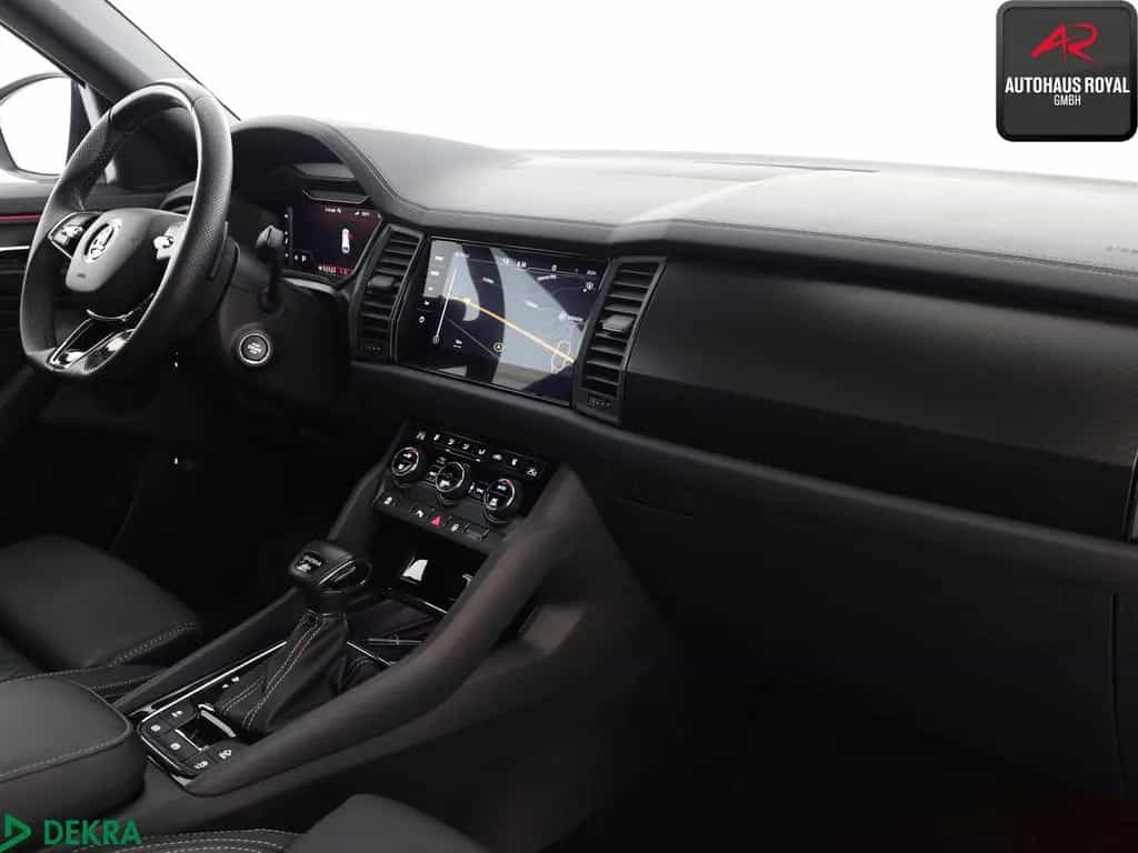 Skoda Kodiaq 2.0 TSI 4x4 SPORTLINE 7 SITZE SITZKLIMA 10/2023-photo-9