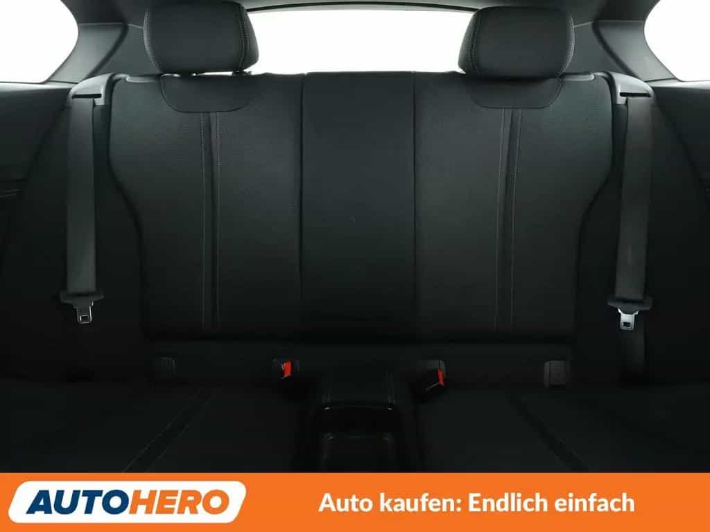 BMW 118 1er 118i Advantage *NAVI*TEMPO*PDC*SHZ* 12/2016-photo-15