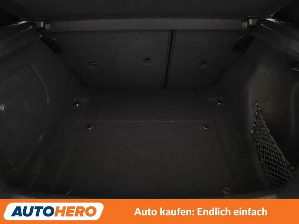BMW 118 1er 118i Advantage *NAVI*TEMPO*PDC*SHZ* 12/2016-photo-17
