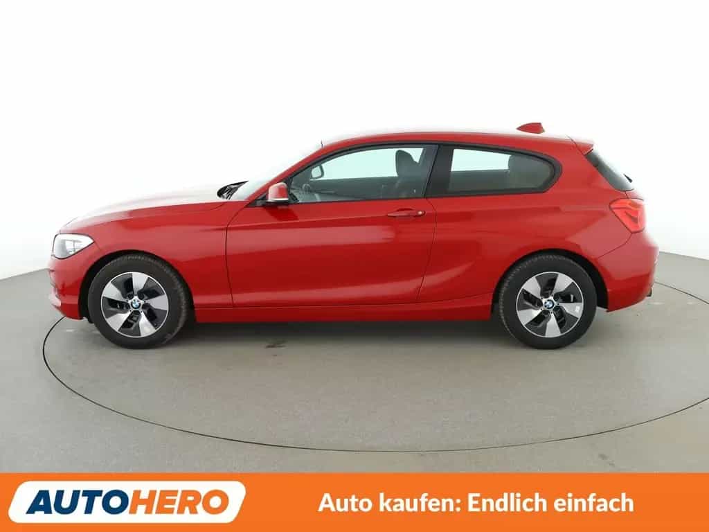 BMW 118 1er 118i Advantage *NAVI*TEMPO*PDC*SHZ* 12/2016-photo-2
