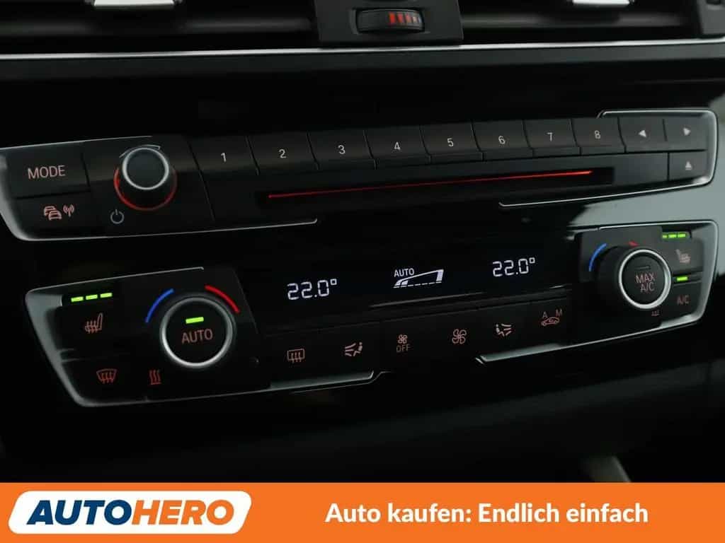 BMW 118 1er 118i Advantage *NAVI*TEMPO*PDC*SHZ* 12/2016-photo-22