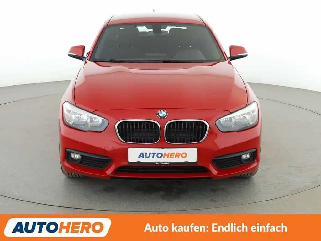 BMW 118 1er 118i Advantage *NAVI*TEMPO*PDC*SHZ* 12/2016-photo-8