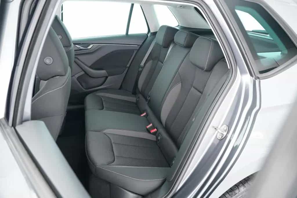 Skoda Kamiq TOUR 1.0TSI DSG RÜCKFAHRKAMERA+SITZHEIZUNG 04/2022-photo-9