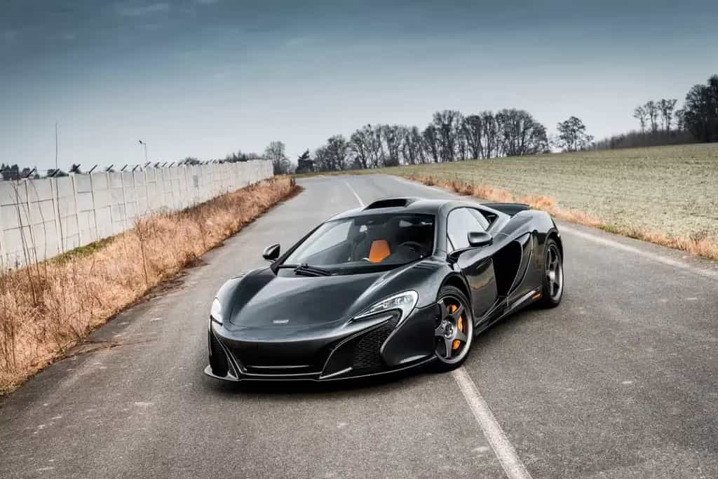 McLaren 650S Le Mans 1/50 01/2015-photo-1