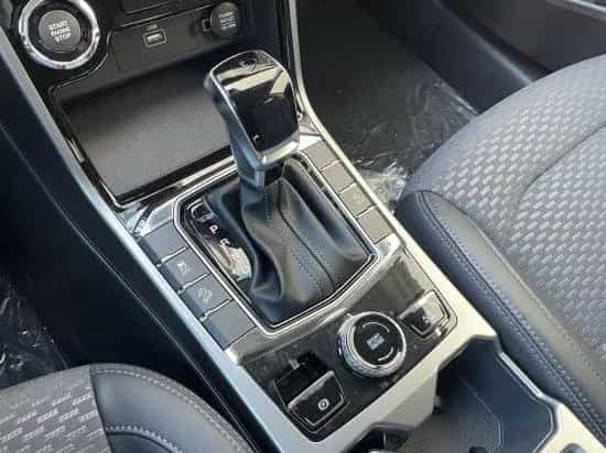Ssangyong Korando 1.5 T-GDI 2WD AT Nomad Plus Alu19 Ledr D null-photo-16