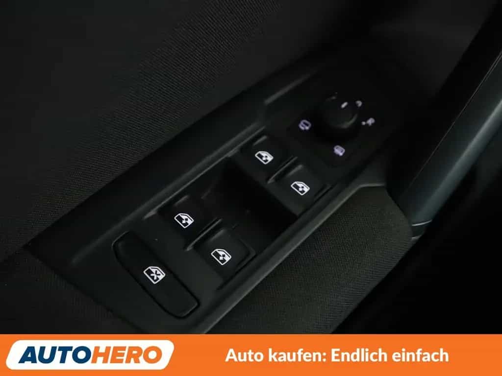 Volkswagen Tiguan 1.5 TSI ACT Comfortline BMT Aut.*NAVI*LED 07/2019-photo-24