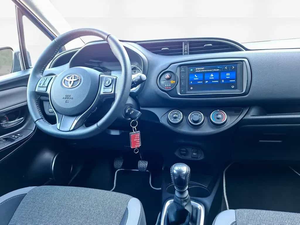 Toyota Yaris 1.5 VVT-i Club Y20 +Apple CarPlay +Android 10/2019-photo-9