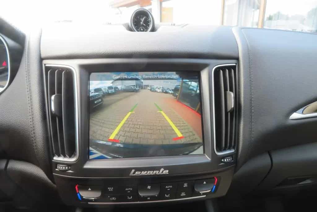 Maserati Levante Diesel Q4 *Schiebedach* 11/2018-photo-15