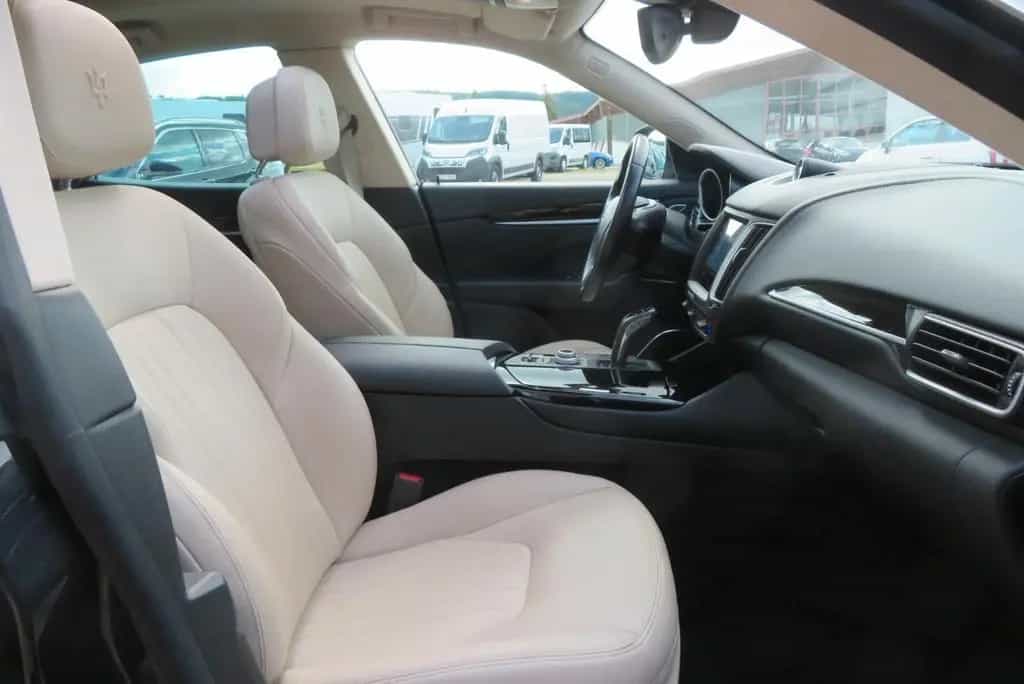 Maserati Levante Diesel Q4 *Schiebedach* 11/2018-photo-19