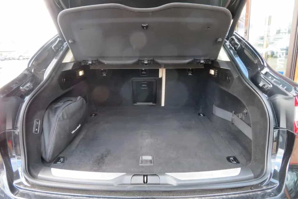 Maserati Levante Diesel Q4 *Schiebedach* 11/2018-photo-22