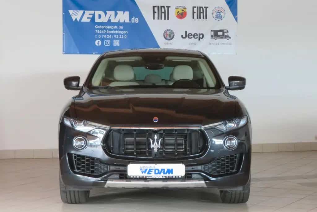 Maserati Levante Diesel Q4 *Schiebedach* 11/2018-photo-3