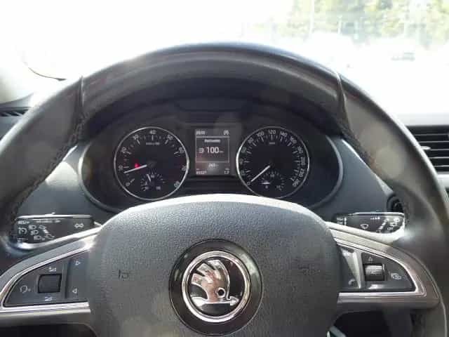 Skoda Octavia Combi Joy 04/2016-photo-11