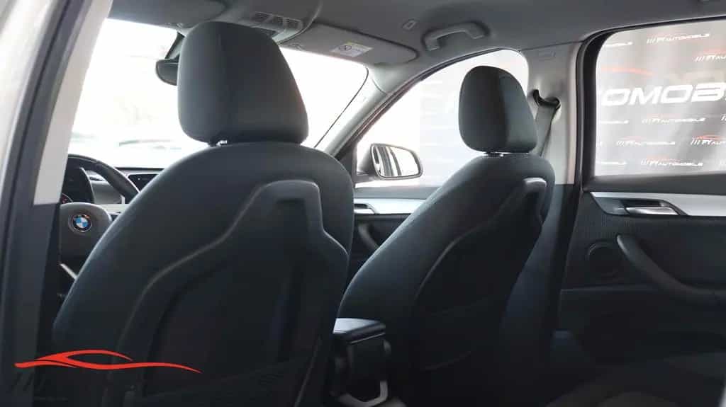 BMW X1 sDrive 18 i Advantage 03/2018-photo-13