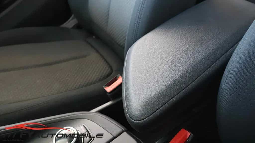 BMW X1 sDrive 18 i Advantage 03/2018-photo-26