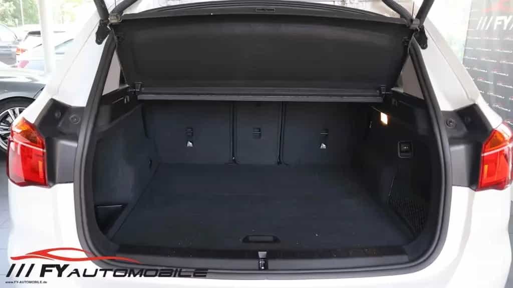 BMW X1 sDrive 18 i Advantage 03/2018-photo-7