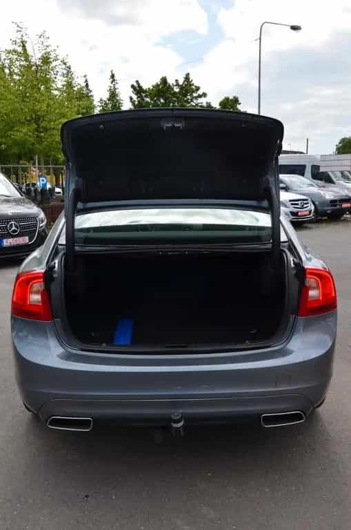 Volvo S60 Lim. Kinetic*KAMERA*LED*NAVI*AUTOM*TOP 11/2016-photo-10