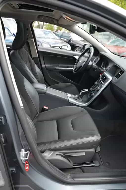 Volvo S60 Lim. Kinetic*KAMERA*LED*NAVI*AUTOM*TOP 11/2016-photo-12