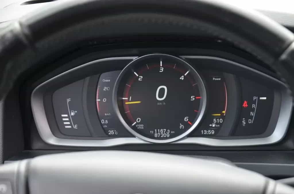 Volvo S60 Lim. Kinetic*KAMERA*LED*NAVI*AUTOM*TOP 11/2016-photo-18