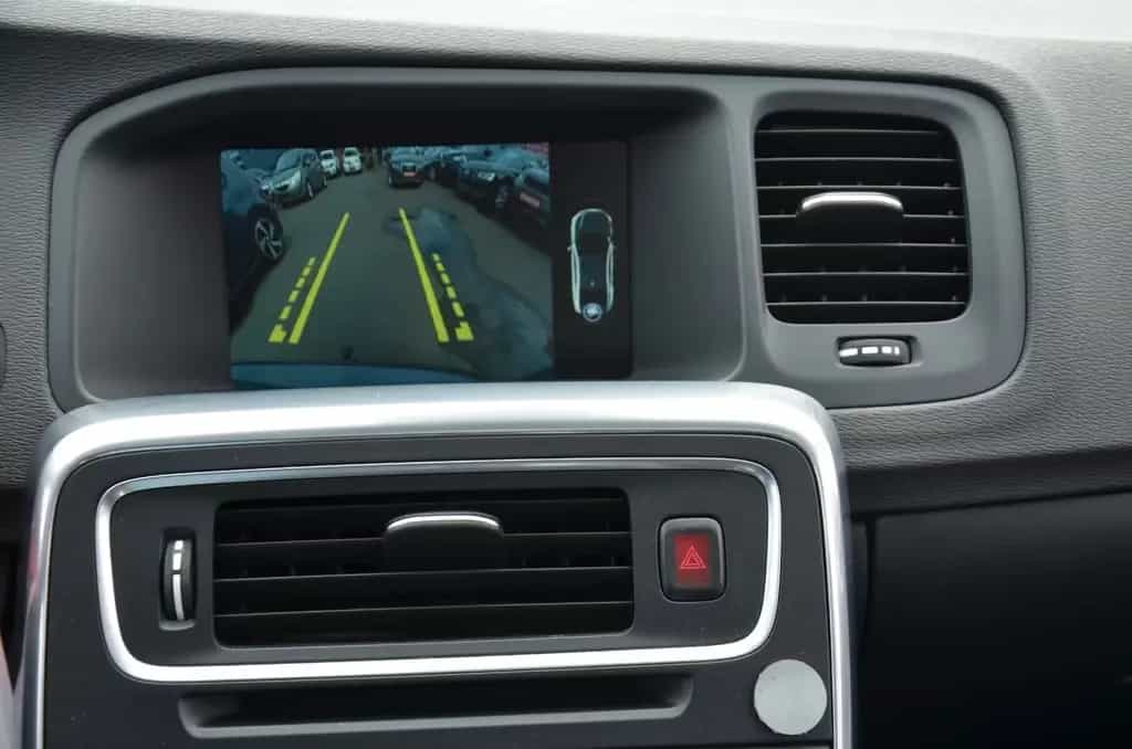 Volvo S60 Lim. Kinetic*KAMERA*LED*NAVI*AUTOM*TOP 11/2016-photo-19