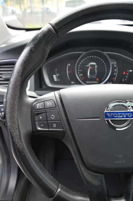 Volvo S60 Lim. Kinetic*KAMERA*LED*NAVI*AUTOM*TOP 11/2016-photo-23