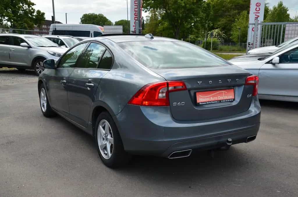 Volvo S60 Lim. Kinetic*KAMERA*LED*NAVI*AUTOM*TOP 11/2016-photo-6