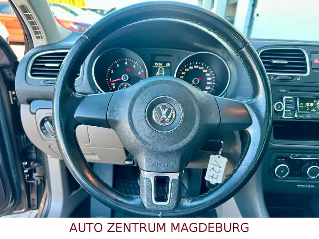 Volkswagen Golf VI Variant Comfortline*1.HAND*STANDH.*PANO* 09/2011-photo-24