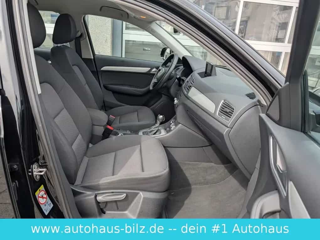 Audi Q3 1.4 Sport Automatik *LED*AHK*Navi* 01/2018-photo-16