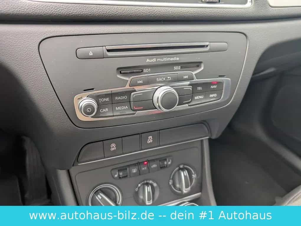 Audi Q3 1.4 Sport Automatik *LED*AHK*Navi* 01/2018-photo-22