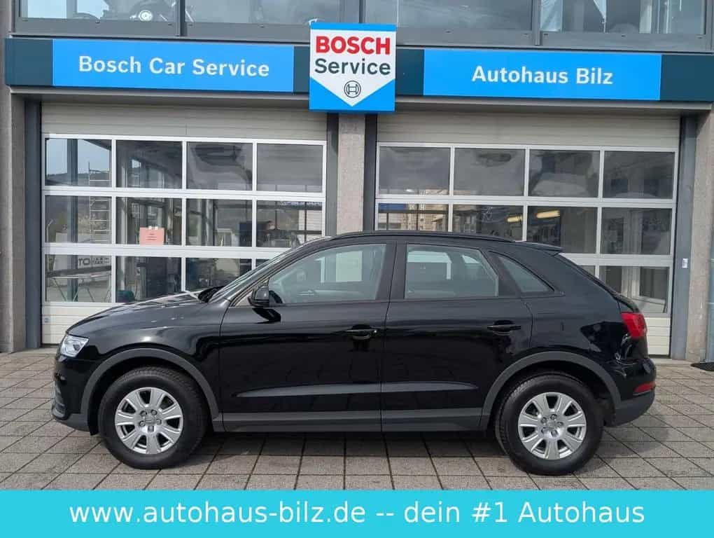 Audi Q3 1.4 Sport Automatik *LED*AHK*Navi* 01/2018-photo-30