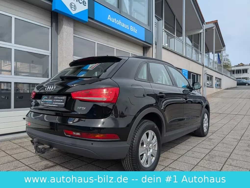Audi Q3 1.4 Sport Automatik *LED*AHK*Navi* 01/2018-photo-7